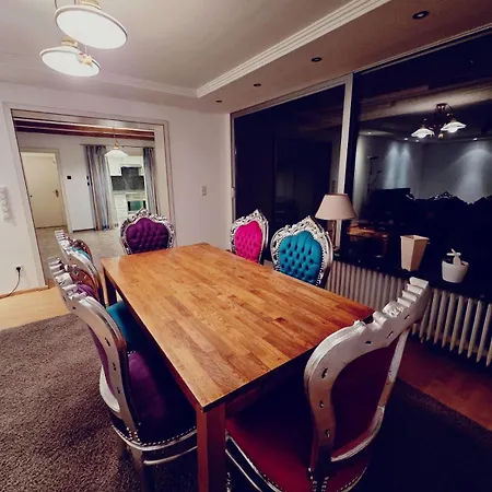 Apartamento Haus Mit 6